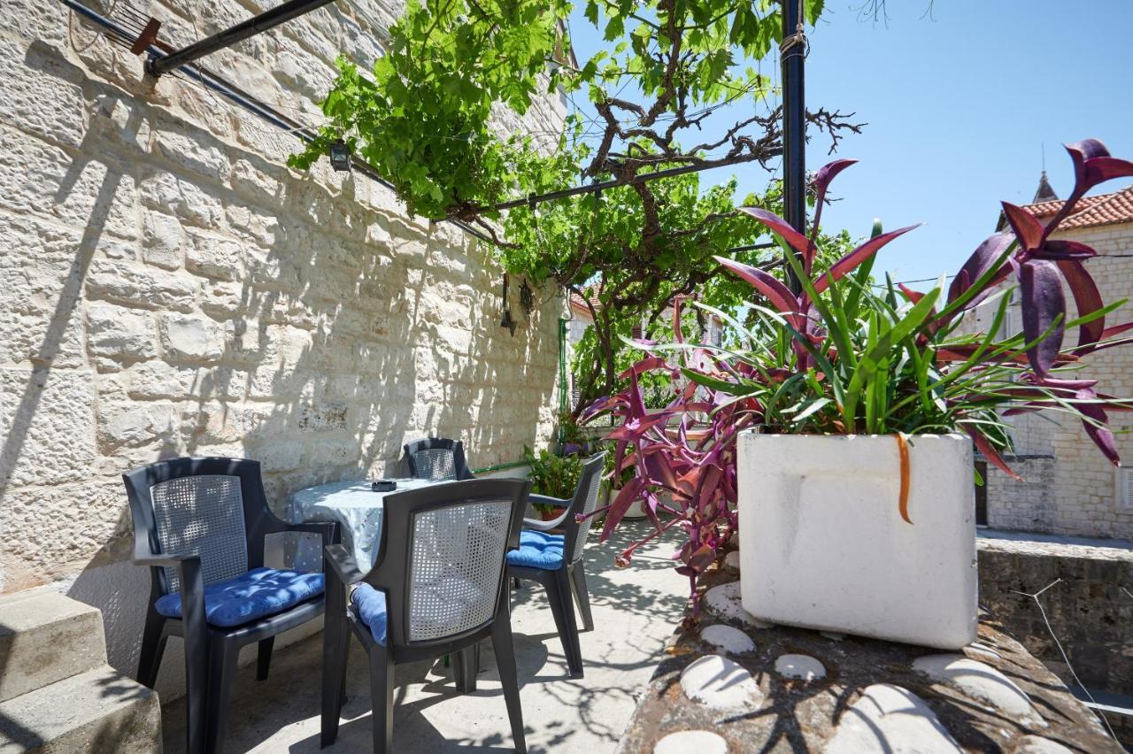Rooms Antonio Trogir Exterior foto