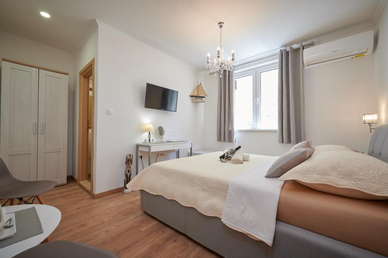 Rooms Antonio Trogir Exterior foto
